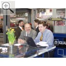 IHM Internationale Handwerksmesse 2006 Auf dem MAHA-Messestand zur IHM 2006. Peter J. Burckhart (li.) DaimlerChrysler und Mike Wendt, Vertriebsleiter Deutschland in der MAHA Gruppe. Maha 