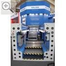 Automechanika 2010 Die BALZER Fertigteil-Montagegruben in Füllkammerbauweise können auch in abwasserfreie Werkstätten integriert werden.  