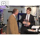 AMITEC Leipzig 2011 Matthias Dröschler (re.) möchte künftig die Aktivitäten des ATEV im Bereich der Werkstattausrüstung mitgestalten.  