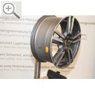 REIFEN Essen 2014 Hauptthema der Reifen 2014 - TPMS / RDKS Reifen-Druck-Kontroll-Systeme, die möglichst in sämtliche Felgentypen passen sollen.  