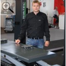 Wessels+Müller Werkstattmesse 2015 FMO Christian Händel, Prokurist und Leiter des Bereiches Werkstattausrüstung, hat die WMTEC Produktpalette stark ausgebaut.  