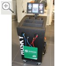 VmA Technika 2015 HELLA GUTMANN Klimagerät husky 300 mit integriertem Streifendrucker und Prüfgasroutine.  