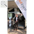 Automechanika Frankfurt 2018 Peter Beichter, Geschäftsführer ATT Nussbaum Prüftechnik, an der Truck Bay Fertigbaugrube.  