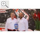 Automechanika Frankfurt 2018 Jens Apelt, Vertriebsleiter Automotive und Soran Sabir, Leiter technischer Vertrieb Automotive können sich sehr über den BESTE MARKE Award freuen.  