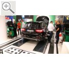 Automechanika Frankfurt 2018 Kamerajustage und -Kalibrierung mit Justiertafeln - auch auf dem Boden. Welch ein Aufwand..... Gutmann 