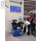 Snap-on Equipment auf der Automechanika 2004 geodyna OPTIMA, die automatische Radauswuchtmaschine mit berhrungsloser Lasertechnik.  